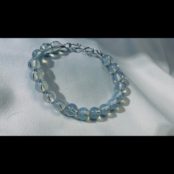 Pretty Moonstone Wire Wrapped Bracelet New NWT - Picture 4 of 5